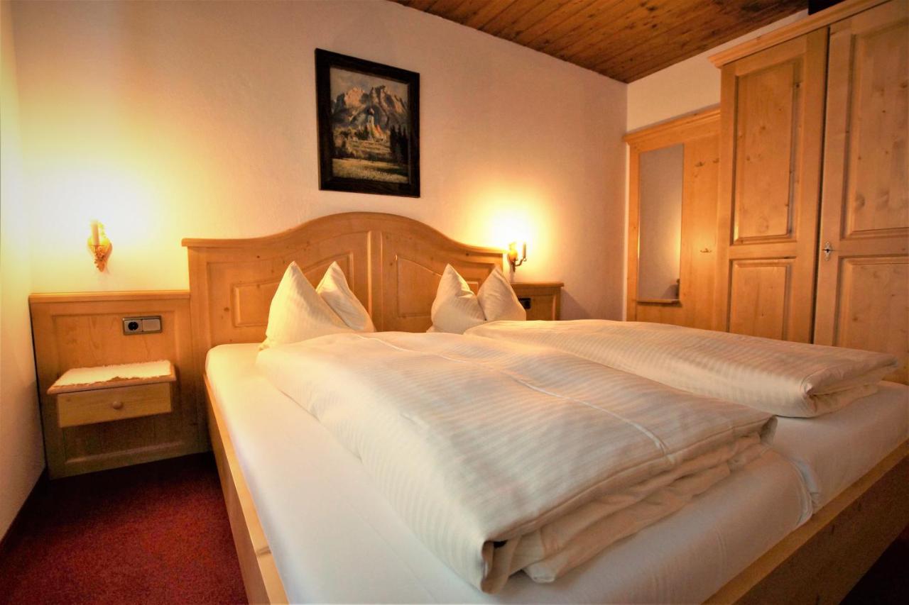 Ferienhaus Waldwinkl Hotel Grainau Bagian luar foto