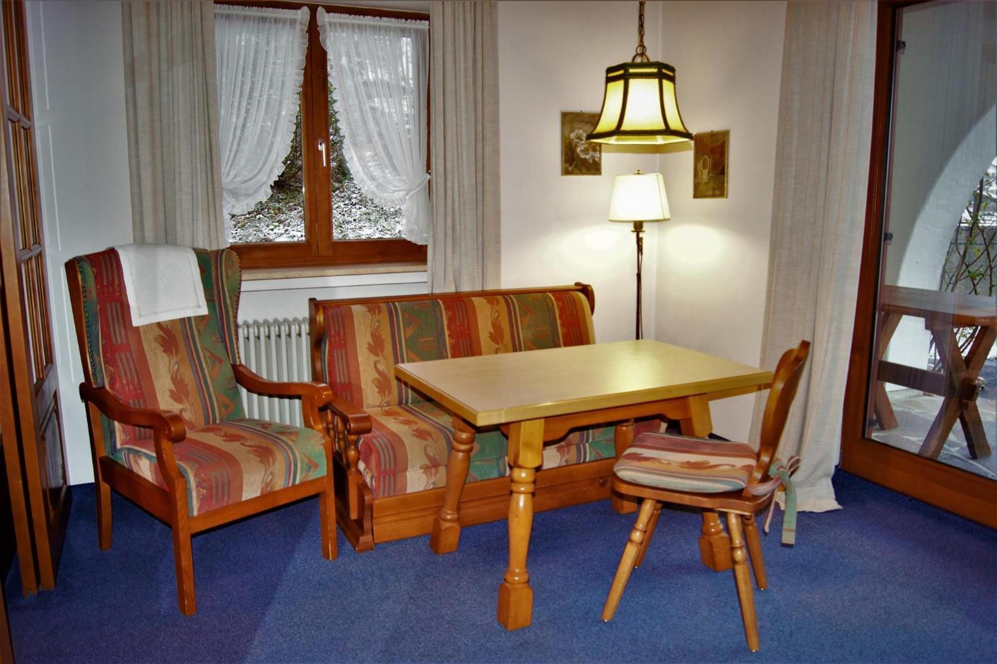 Ferienhaus Waldwinkl Hotel Grainau Ruang foto